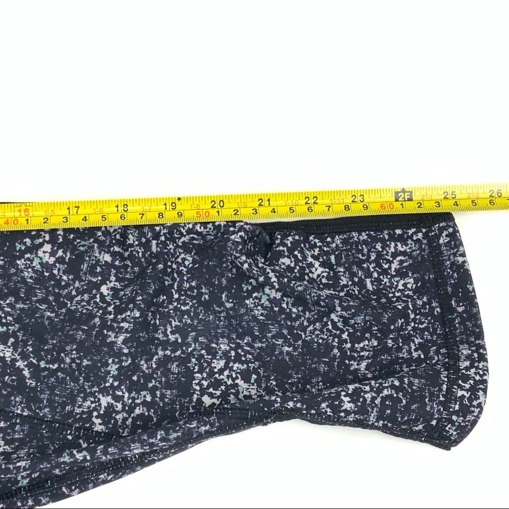 Lululemon Womens 17" Cropped Mid Rise Leggings Size 6 - Picture 6 of 9